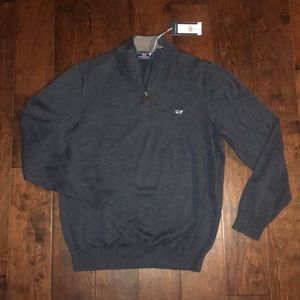 Vineyard Vines sweater